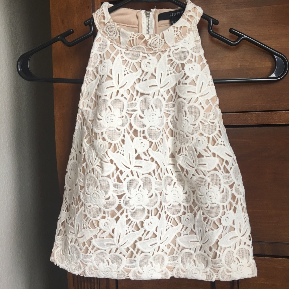 Forever 21 Lace crop top